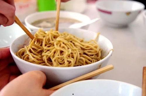 吃瓜面灵魂吃法视频讲解,视频讲解带你领略地道风味