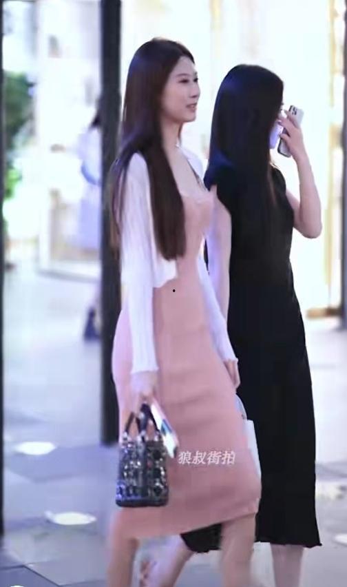 成都街拍事件吃瓜视频大全,吃瓜群众围观视频大全揭秘