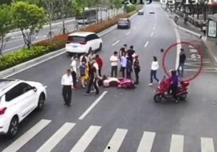 漳州吃瓜两次车祸视频,视频记录惊险瞬间