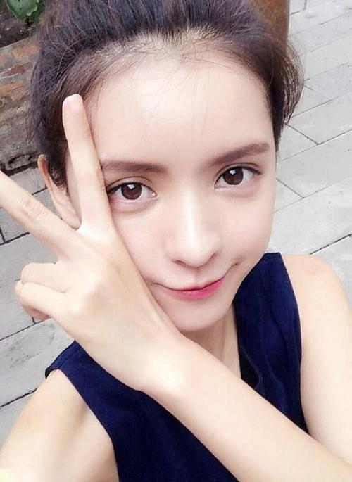 毕雯吃瓜的视频,一场吃瓜盛宴